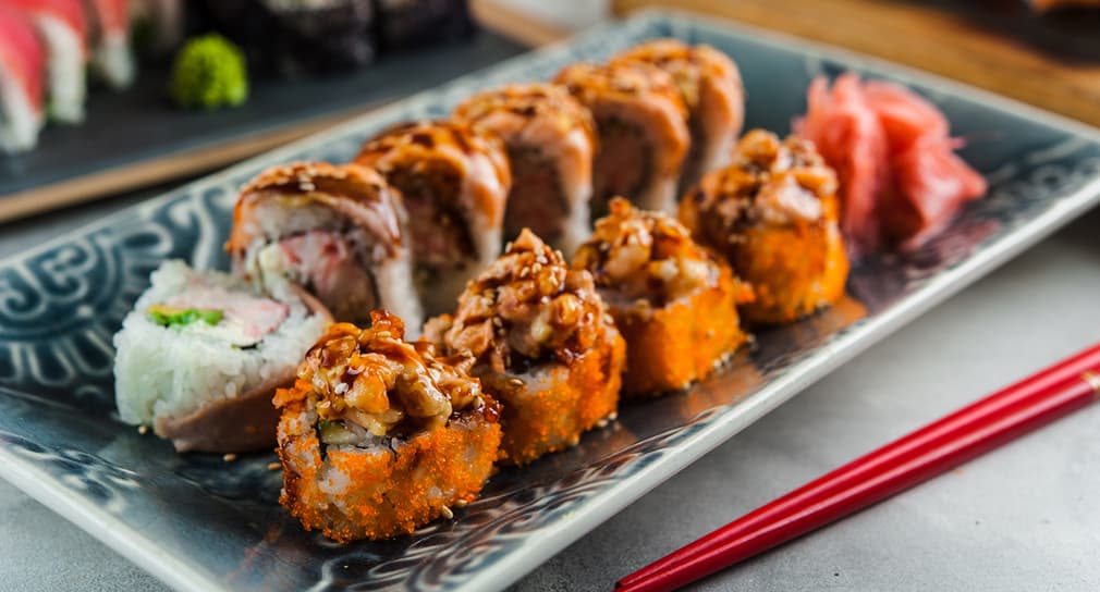 Ternyata Cara Kita Memakan Sushi Selama