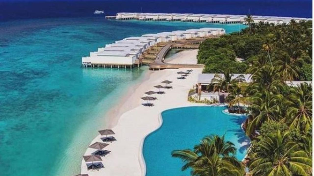 Maladewa Kembali Membuka Resort Turis