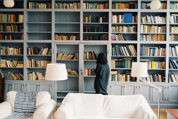 Tips Menarik Mengenai Bikin Home Library Sesuai Budget
